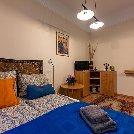 A Quiet Studio In The Heart Of The City Budapeste Exterior foto