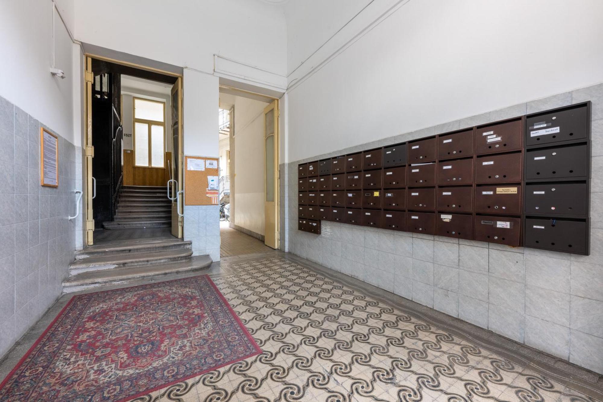 A Quiet Studio In The Heart Of The City Budapeste Exterior foto
